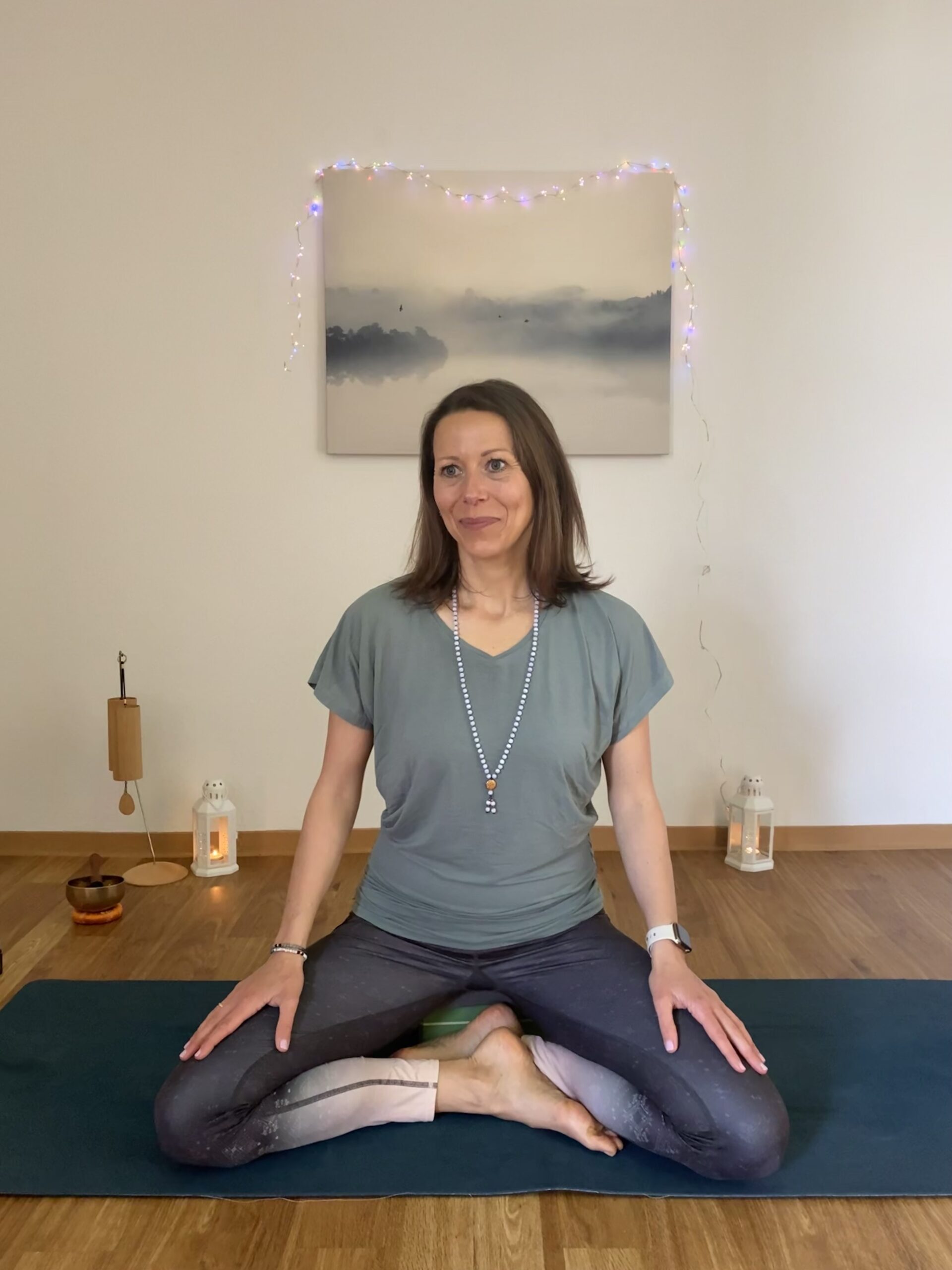 Silke Pöhlsen<br> http://www.silkepoehlsen.de/<br>Nuad ThaiYoga-Massage, Yogaunterricht, ganzheitliche Ernährungsberatung
